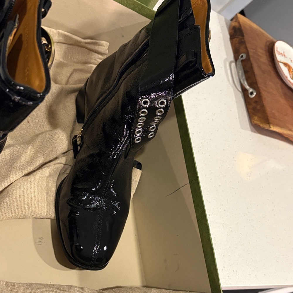 Gucci Mens Patent Leather Boots - Picture 4 of 11